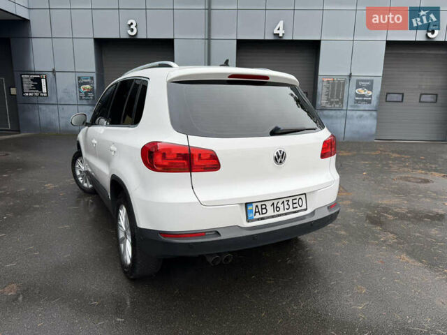 Белый Фольксваген Тигуан, объемом двигателя 1.97 л и пробегом 205 тыс. км за 14900 $, фото 4 на Automoto.ua