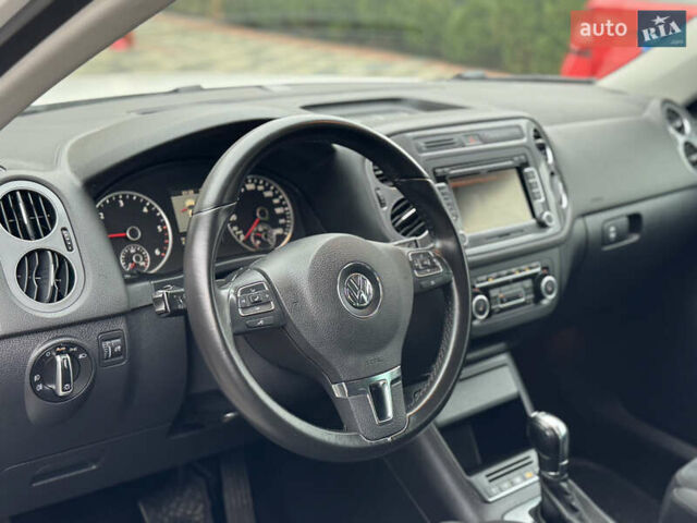 Белый Фольксваген Тигуан, объемом двигателя 1.97 л и пробегом 270 тыс. км за 12600 $, фото 26 на Automoto.ua
