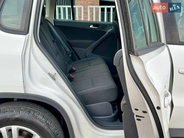 Белый Фольксваген Тигуан, объемом двигателя 1.98 л и пробегом 199 тыс. км за 11499 $, фото 26 на Automoto.ua