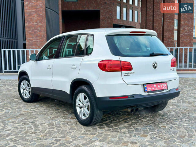 Белый Фольксваген Тигуан, объемом двигателя 1.98 л и пробегом 199 тыс. км за 11499 $, фото 6 на Automoto.ua