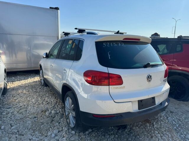 Білий Фольксваген Тігуан, об'ємом двигуна 2 л та пробігом 202 тис. км за 9200 $, фото 3 на Automoto.ua