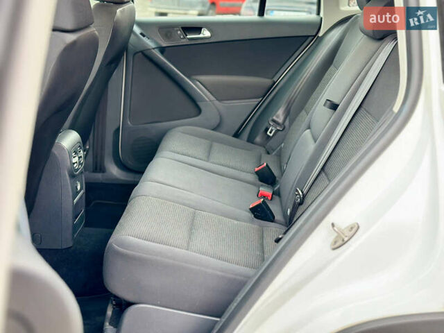 Белый Фольксваген Тигуан, объемом двигателя 1.98 л и пробегом 199 тыс. км за 11499 $, фото 17 на Automoto.ua