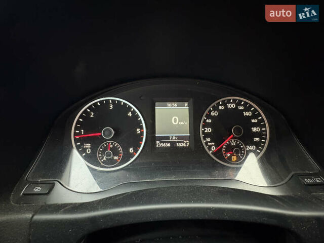 Белый Фольксваген Тигуан, объемом двигателя 1.97 л и пробегом 235 тыс. км за 14500 $, фото 9 на Automoto.ua