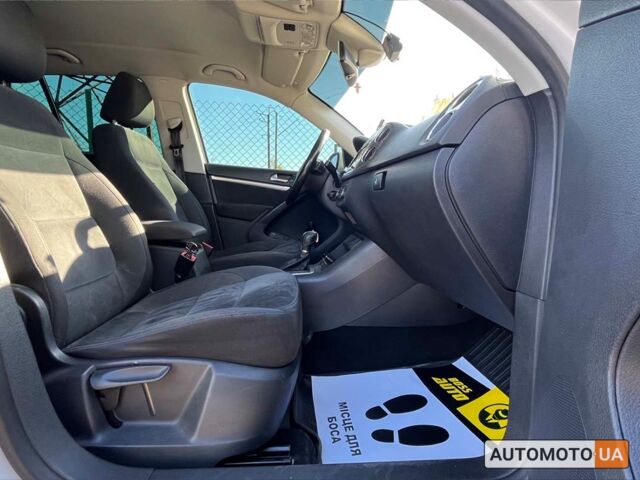 Белый Фольксваген Тигуан, объемом двигателя 2 л и пробегом 203 тыс. км за 15999 $, фото 19 на Automoto.ua