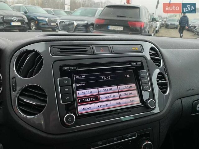 Білий Фольксваген Тігуан, об'ємом двигуна 2 л та пробігом 179 тис. км за 9900 $, фото 15 на Automoto.ua
