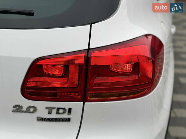 Белый Фольксваген Тигуан, объемом двигателя 1.97 л и пробегом 270 тыс. км за 12600 $, фото 13 на Automoto.ua