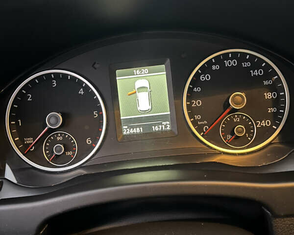 Белый Фольксваген Тигуан, объемом двигателя 1.97 л и пробегом 225 тыс. км за 14900 $, фото 10 на Automoto.ua