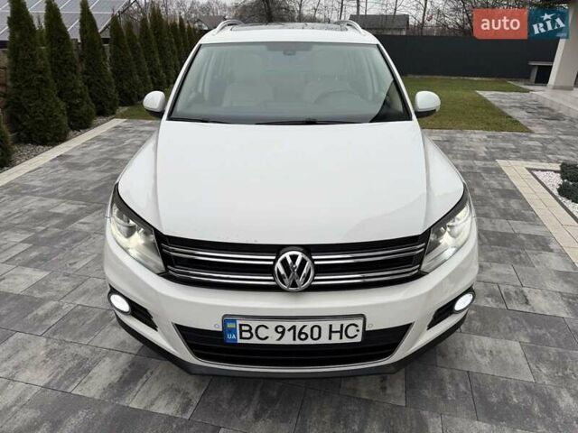 Белый Фольксваген Тигуан, объемом двигателя 2 л и пробегом 142 тыс. км за 12999 $, фото 13 на Automoto.ua