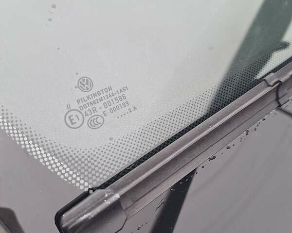 Білий Фольксваген Тігуан, об'ємом двигуна 2 л та пробігом 107 тис. км за 17000 $, фото 14 на Automoto.ua