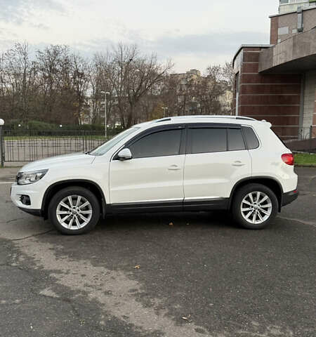 Білий Фольксваген Тігуан, об'ємом двигуна 2 л та пробігом 91 тис. км за 14900 $, фото 3 на Automoto.ua