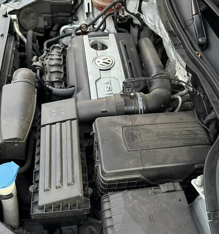 Білий Фольксваген Тігуан, об'ємом двигуна 2 л та пробігом 91 тис. км за 14900 $, фото 29 на Automoto.ua