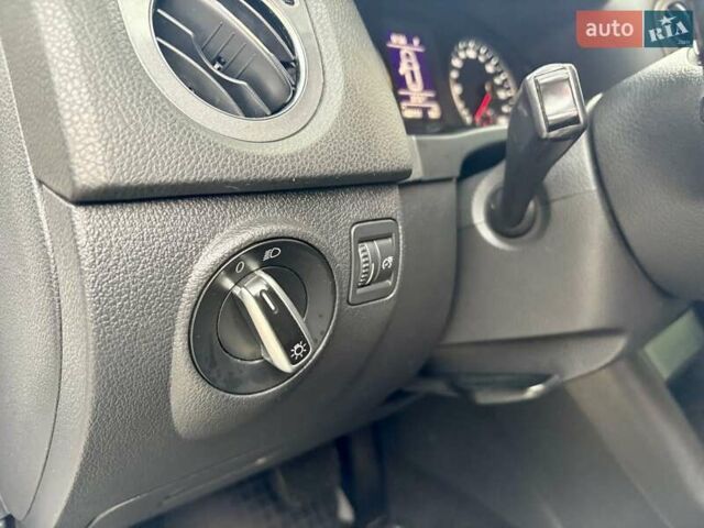 Білий Фольксваген Тігуан, об'ємом двигуна 1.98 л та пробігом 143 тис. км за 10400 $, фото 18 на Automoto.ua