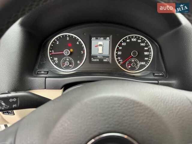 Белый Фольксваген Тигуан, объемом двигателя 2 л и пробегом 142 тыс. км за 12999 $, фото 21 на Automoto.ua