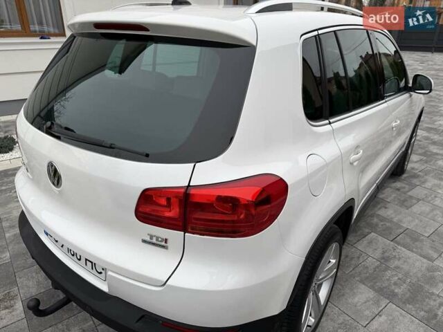 Белый Фольксваген Тигуан, объемом двигателя 2 л и пробегом 142 тыс. км за 12999 $, фото 17 на Automoto.ua