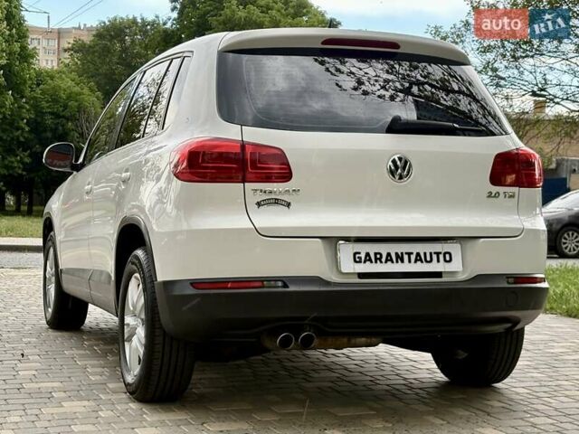Білий Фольксваген Тігуан, об'ємом двигуна 1.98 л та пробігом 143 тис. км за 10400 $, фото 9 на Automoto.ua