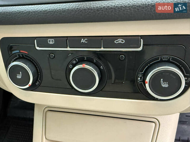 Білий Фольксваген Тігуан, об'ємом двигуна 1.98 л та пробігом 195 тис. км за 10900 $, фото 15 на Automoto.ua