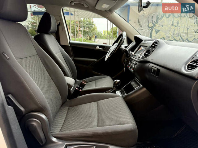 Білий Фольксваген Тігуан, об'ємом двигуна 1.98 л та пробігом 212 тис. км за 9499 $, фото 35 на Automoto.ua