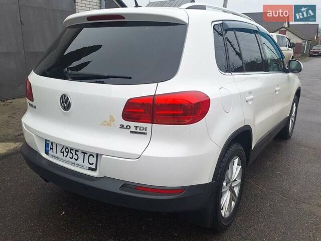Білий Фольксваген Тігуан, об'ємом двигуна 2 л та пробігом 107 тис. км за 17000 $, фото 27 на Automoto.ua
