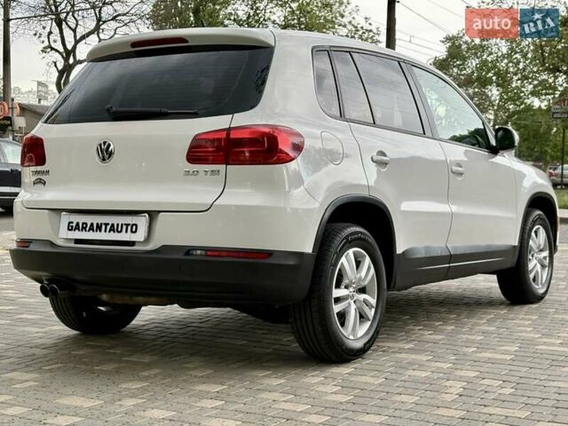 Білий Фольксваген Тігуан, об'ємом двигуна 1.98 л та пробігом 143 тис. км за 10400 $, фото 12 на Automoto.ua