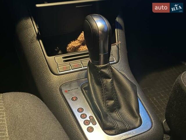 Білий Фольксваген Тігуан, об'ємом двигуна 2 л та пробігом 160 тис. км за 12200 $, фото 20 на Automoto.ua