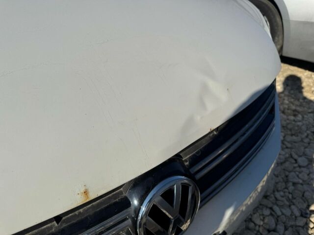 Білий Фольксваген Тігуан, об'ємом двигуна 2 л та пробігом 202 тис. км за 9200 $, фото 10 на Automoto.ua