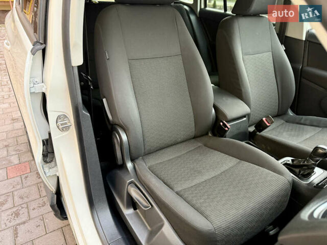 Білий Фольксваген Тігуан, об'ємом двигуна 1.98 л та пробігом 212 тис. км за 9499 $, фото 38 на Automoto.ua