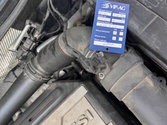 Белый Фольксваген Тигуан, объемом двигателя 2 л и пробегом 250 тыс. км за 10900 $, фото 14 на Automoto.ua