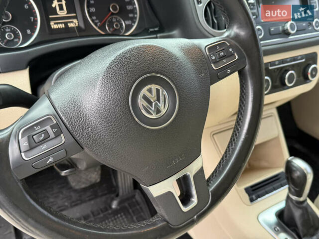 Білий Фольксваген Тігуан, об'ємом двигуна 1.98 л та пробігом 195 тис. км за 10900 $, фото 6 на Automoto.ua