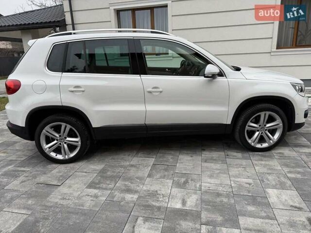 Белый Фольксваген Тигуан, объемом двигателя 2 л и пробегом 142 тыс. км за 12999 $, фото 5 на Automoto.ua
