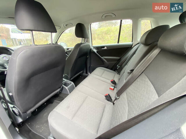 Белый Фольксваген Тигуан, объемом двигателя 1.97 л и пробегом 208 тыс. км за 12600 $, фото 11 на Automoto.ua