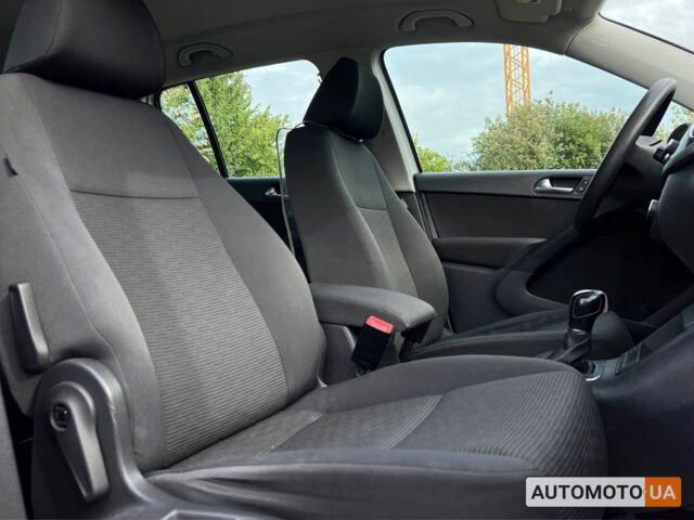 Белый Фольксваген Тигуан, объемом двигателя 2 л и пробегом 232 тыс. км за 10700 $, фото 8 на Automoto.ua