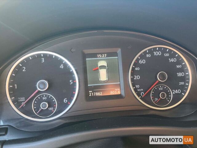 Белый Фольксваген Тигуан, объемом двигателя 2 л и пробегом 203 тыс. км за 15999 $, фото 9 на Automoto.ua