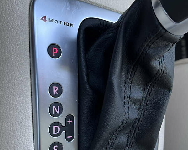 Белый Фольксваген Тигуан, объемом двигателя 1.98 л и пробегом 244 тыс. км за 13500 $, фото 21 на Automoto.ua