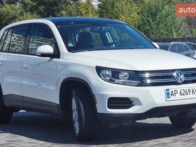 Белый Фольксваген Тигуан, объемом двигателя 1.98 л и пробегом 260 тыс. км за 10000 $, фото 7 на Automoto.ua