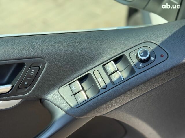 Білий Фольксваген Тігуан, об'ємом двигуна 2 л та пробігом 250 тис. км за 16490 $, фото 22 на Automoto.ua