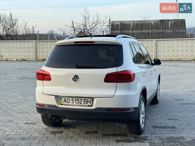 Белый Фольксваген Тигуан, объемом двигателя 1.97 л и пробегом 245 тыс. км за 12999 $, фото 5 на Automoto.ua