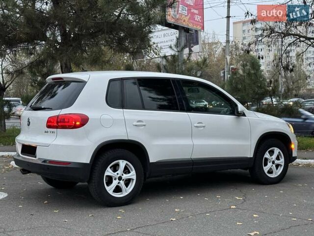 Белый Фольксваген Тигуан, объемом двигателя 1.98 л и пробегом 190 тыс. км за 10900 $, фото 10 на Automoto.ua