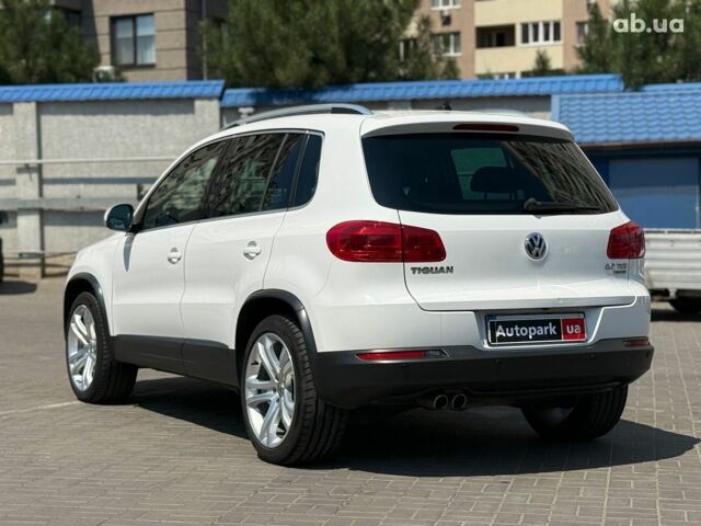 Білий Фольксваген Тігуан, об'ємом двигуна 2 л та пробігом 250 тис. км за 16490 $, фото 7 на Automoto.ua