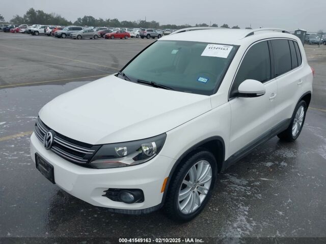 Белый Фольксваген Тигуан, объемом двигателя 2 л и пробегом 115 тыс. км за 9500 $, фото 2 на Automoto.ua