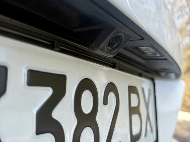 Белый Фольксваген Тигуан, объемом двигателя 2 л и пробегом 35 тыс. км за 21500 $, фото 14 на Automoto.ua