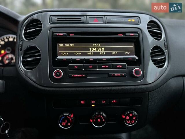 Белый Фольксваген Тигуан, объемом двигателя 1.98 л и пробегом 190 тыс. км за 10900 $, фото 21 на Automoto.ua