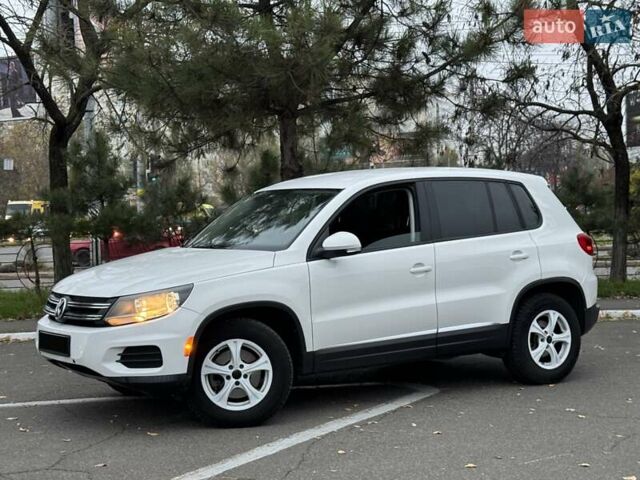 Белый Фольксваген Тигуан, объемом двигателя 1.98 л и пробегом 190 тыс. км за 10900 $, фото 2 на Automoto.ua