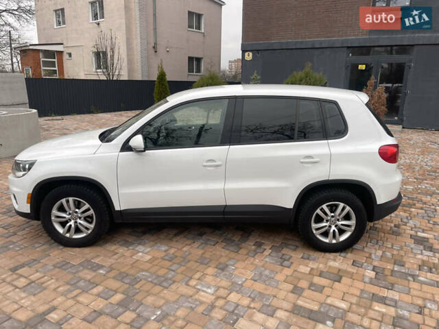 Белый Фольксваген Тигуан, объемом двигателя 1.98 л и пробегом 198 тыс. км за 10800 $, фото 3 на Automoto.ua