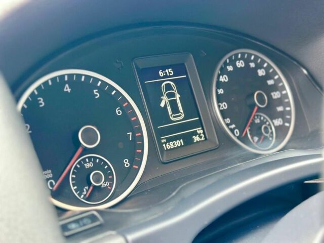 Білий Фольксваген Тігуан, об'ємом двигуна 1.98 л та пробігом 168 тис. км за 10999 $, фото 4 на Automoto.ua