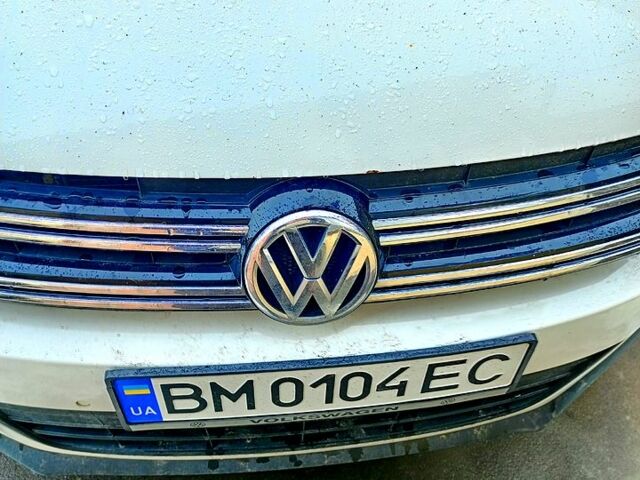 Білий Фольксваген Тігуан, об'ємом двигуна 2 л та пробігом 230 тис. км за 11000 $, фото 3 на Automoto.ua