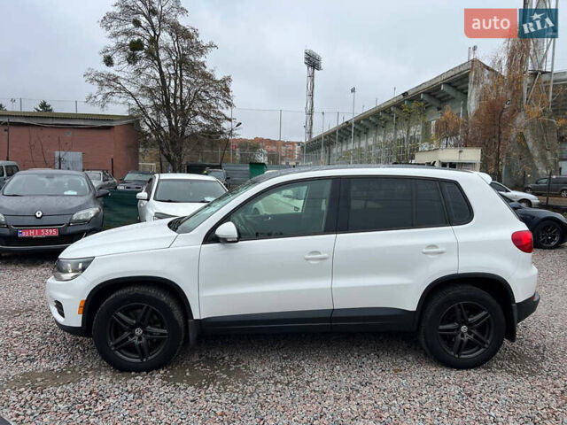 Белый Фольксваген Тигуан, объемом двигателя 2 л и пробегом 199 тыс. км за 12200 $, фото 3 на Automoto.ua