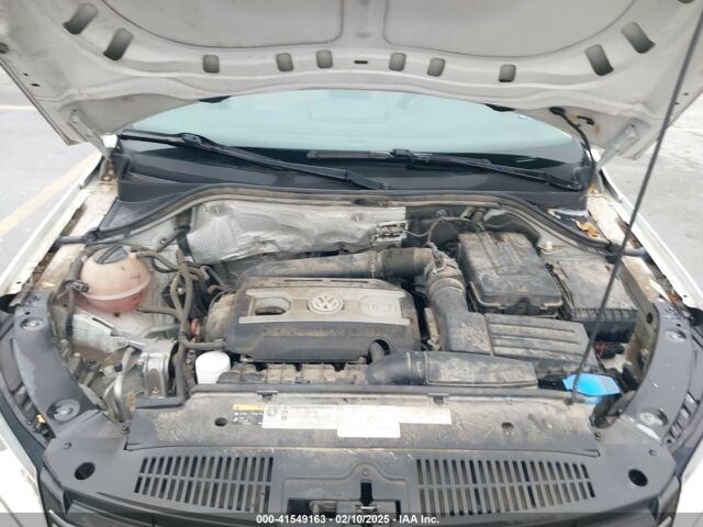 Белый Фольксваген Тигуан, объемом двигателя 2 л и пробегом 115 тыс. км за 9500 $, фото 10 на Automoto.ua