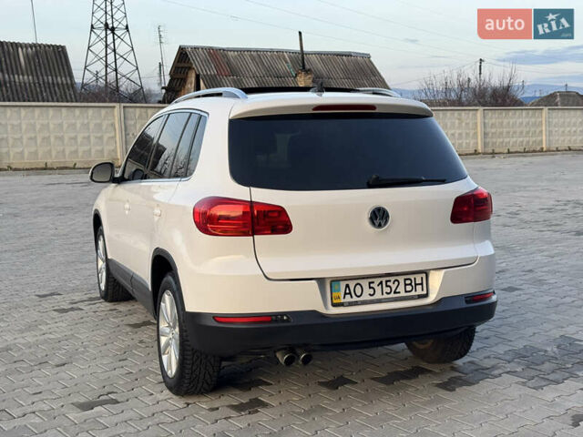 Белый Фольксваген Тигуан, объемом двигателя 1.97 л и пробегом 245 тыс. км за 12999 $, фото 7 на Automoto.ua