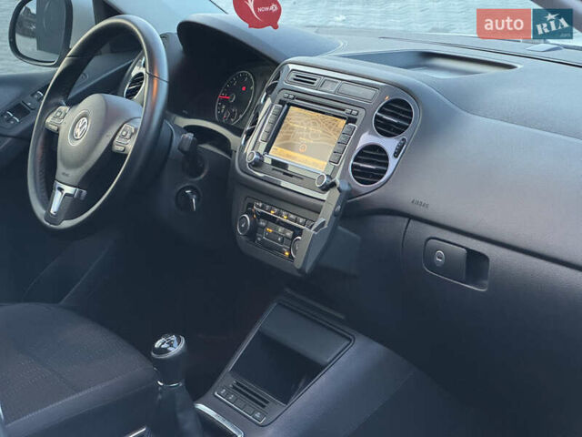 Белый Фольксваген Тигуан, объемом двигателя 1.97 л и пробегом 245 тыс. км за 12999 $, фото 47 на Automoto.ua