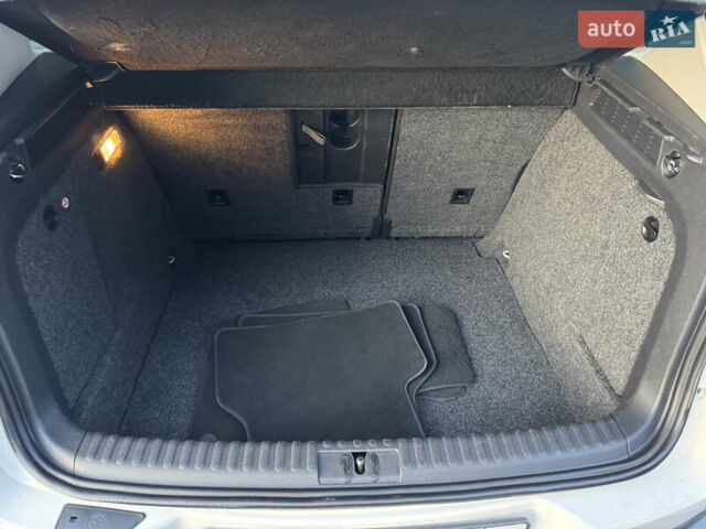 Белый Фольксваген Тигуан, объемом двигателя 1.97 л и пробегом 245 тыс. км за 12999 $, фото 33 на Automoto.ua